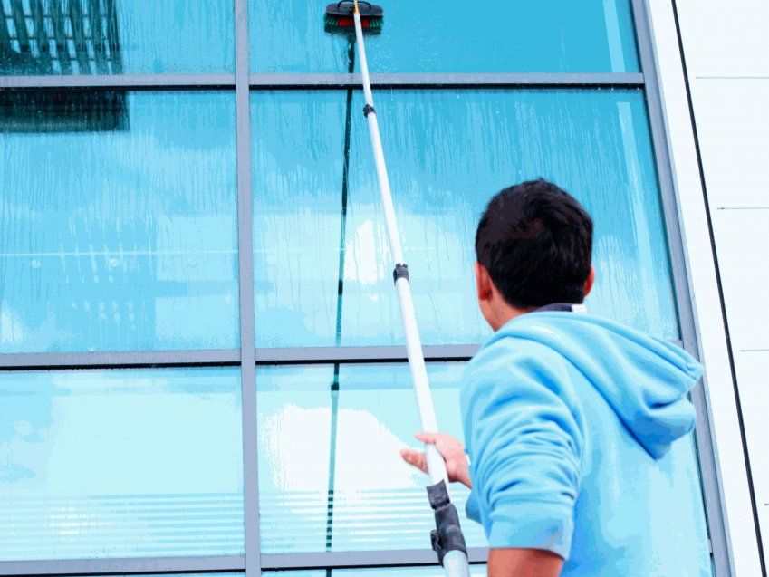 Limpieza de cristales en altura